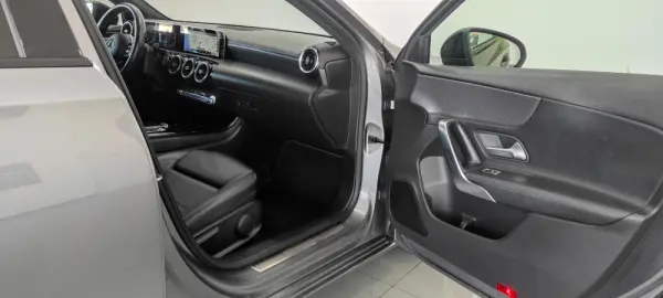 Mercedes-Benz A 180 d Aut. 21