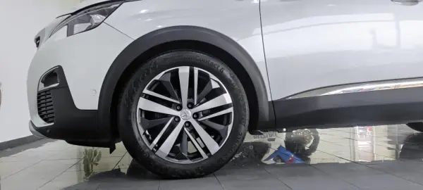 Peugeot 5008 2.0 BlueHDi GT EAT8 10