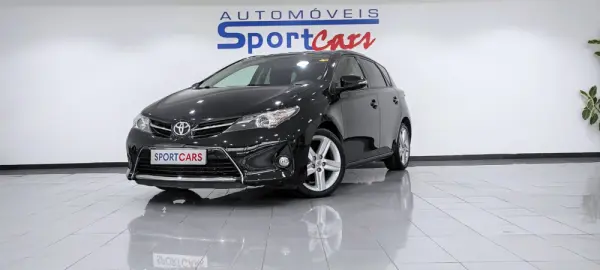 Toyota Auris 1.4 D-4D Com. +P.Techno+P.Sport 11