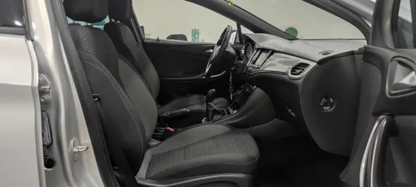 Opel Astra 1.2 Turbo 22