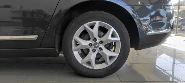 Citroen C5 1.6 HDi VTR 10