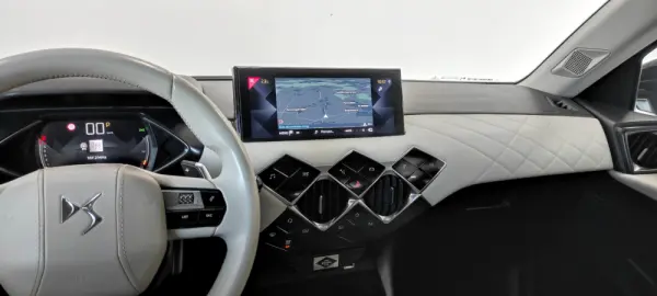 DS DS3 Crossback 1.2 PureTech Grand Chic EAT8 27