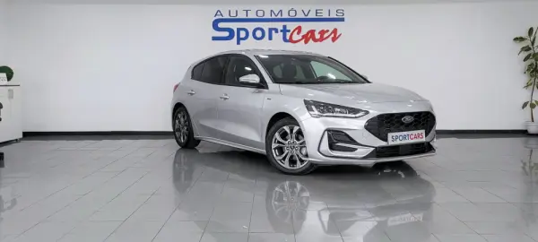 Ford Focus 1.0 EcoBoost MHEV ST-Line 3