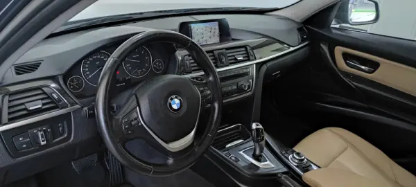 BMW 318 d Auto Line Luxury 5