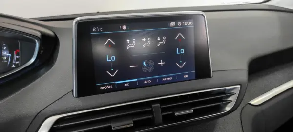 Peugeot 3008 1.6 BlueHDi GT Line EAT6 34