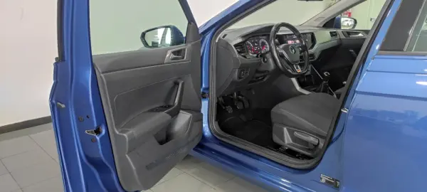 Volkswagen Polo 1.0 TSI Comfortline 15