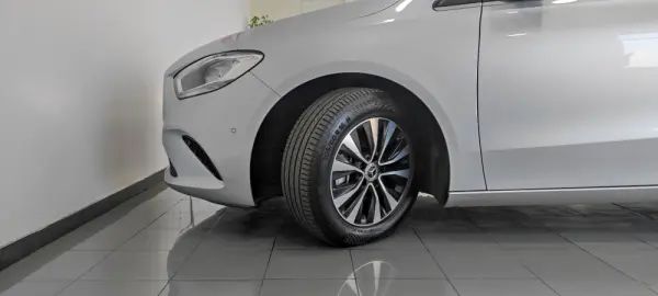 Mercedes-Benz B 180 d Progressive Aut. 10
