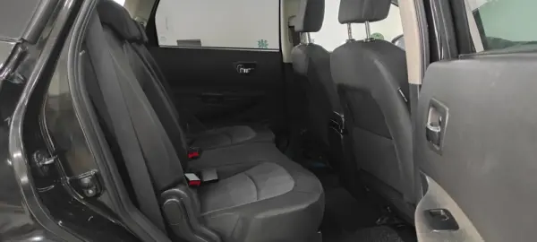 Nissan Qashqai +2 Outro 22