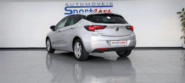 Opel Astra 1.2 Turbo 4