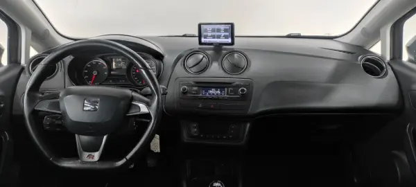 SEAT Ibiza 1.2 TSI FR 8