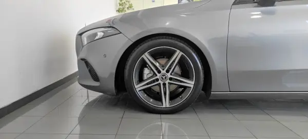 Mercedes-Benz A 180 d Aut. 44