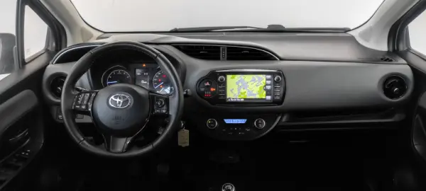 Toyota Yaris 1.0 VVT-i Comfort 24