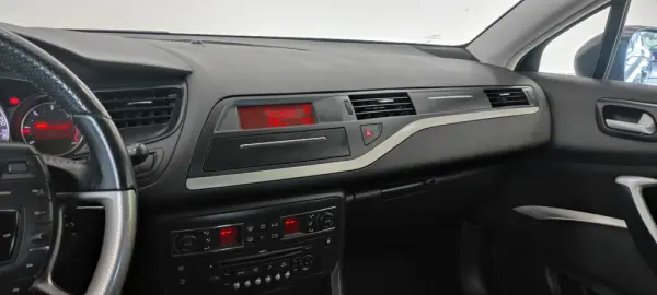Citroen C5 1.6 HDi VTR 27