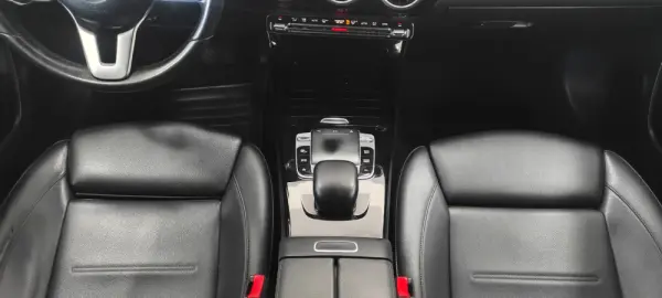 Mercedes-Benz A 180 d Aut. 35