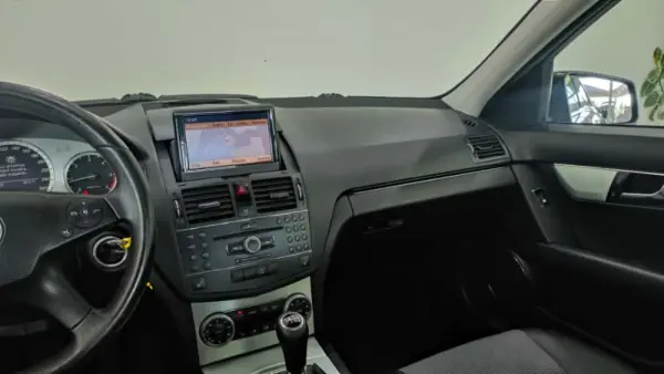 Mercedes-Benz C 250 CDI Classic BlueEfficiency 26