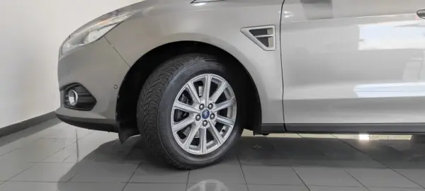 Ford S-Max 2.0 TDCi Titanium Powershift 10