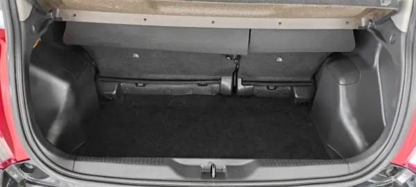 Toyota Urban Cruiser Outro 19