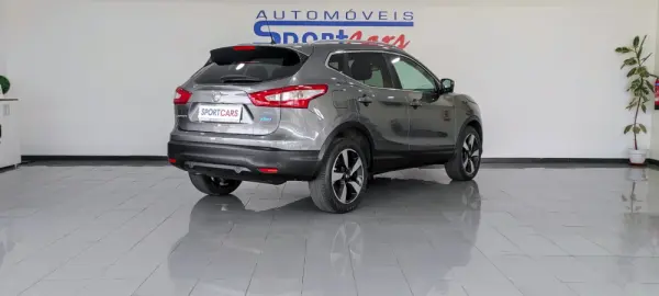 Nissan Qashqai 1.5 dCi Tekna Premium 17 129g 2