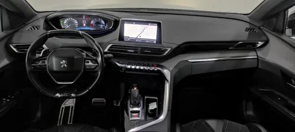 Peugeot 5008 2.0 BlueHDi GT EAT8 28