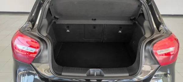 Mercedes-Benz A 160 7G-DCT 19