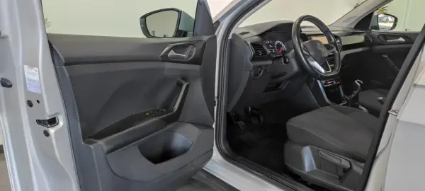 Volkswagen T-Cross 1.0 TSI Urban 16