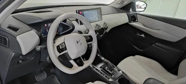 DS DS3 Crossback 1.2 PureTech Grand Chic EAT8 5