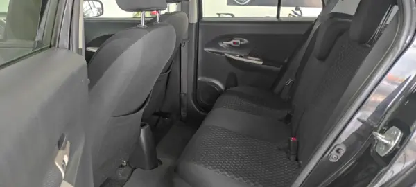 Toyota Urban Cruiser Outro 18