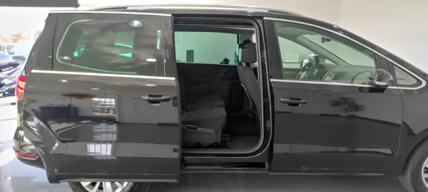 Volkswagen Sharan 2.0 TDI Trendline 25