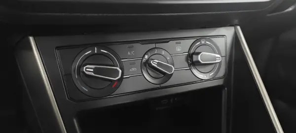 Volkswagen Polo 1.0 TSI Comfortline 30