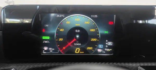 Mercedes-Benz A 250 A 250e 42