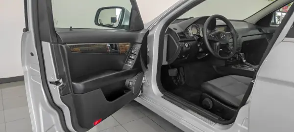 Mercedes-Benz C 220 CDi Avantgarde Aut. 15