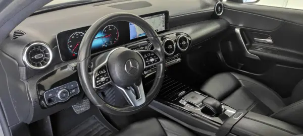Mercedes-Benz A 180 d Aut. 17