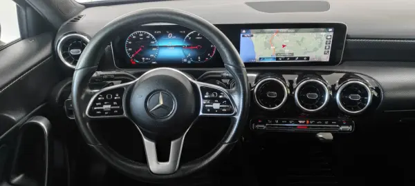 Mercedes-Benz A 180 d Aut. 25