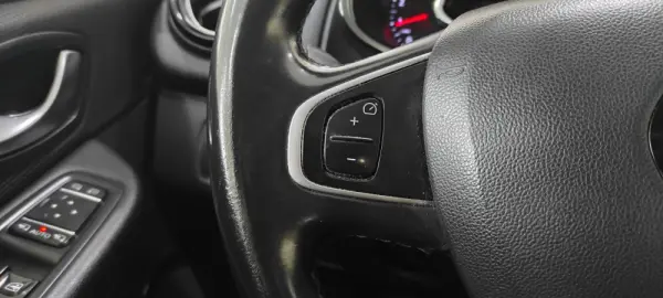 Renault Clio Sport Tourer Outro 37