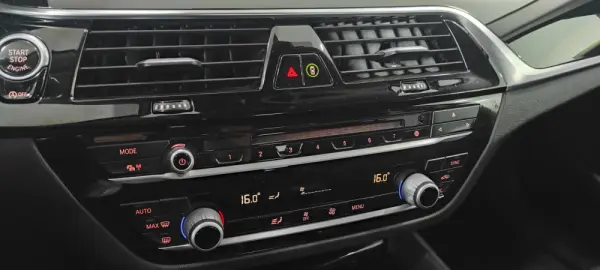 BMW 520 d Line Sport Auto 30