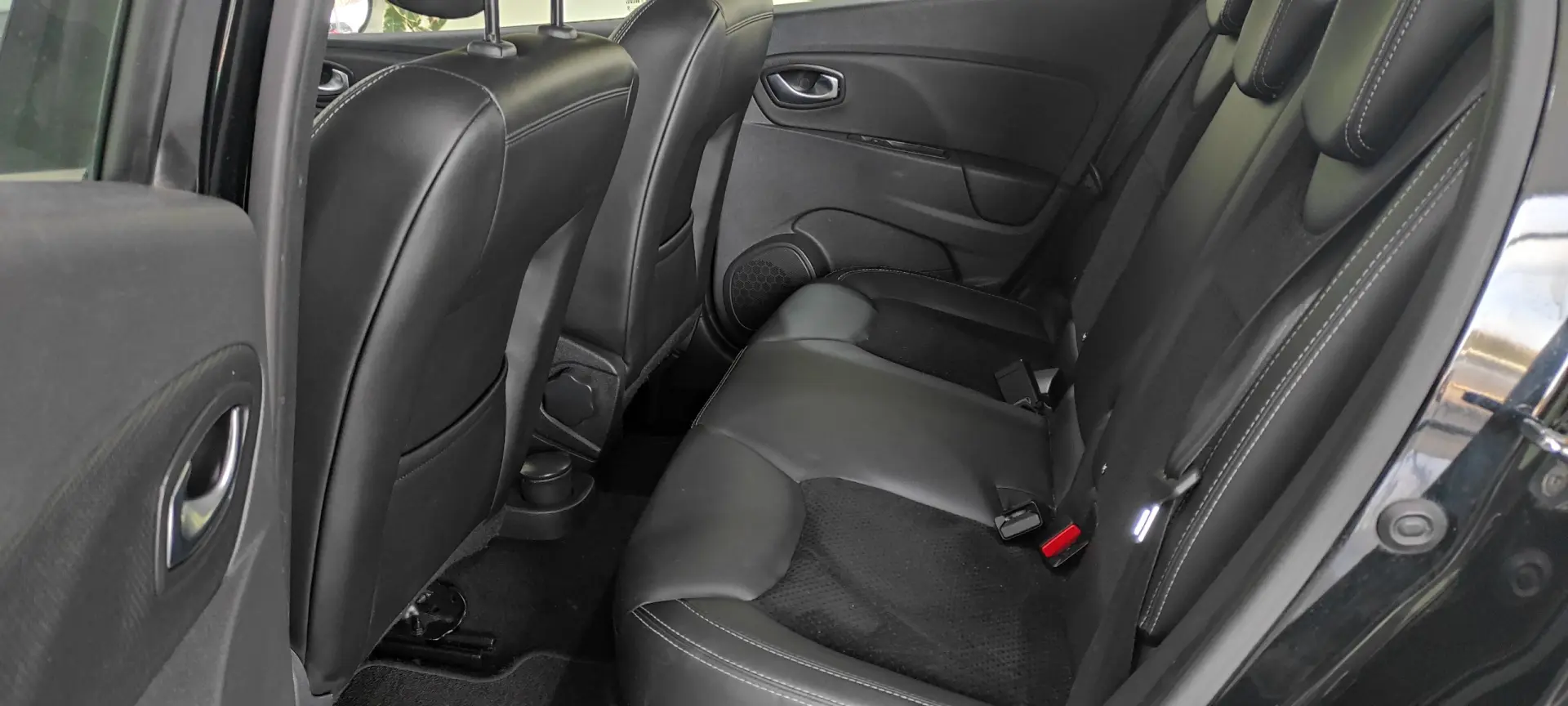 Renault Clio Sport Tourer Outro 6