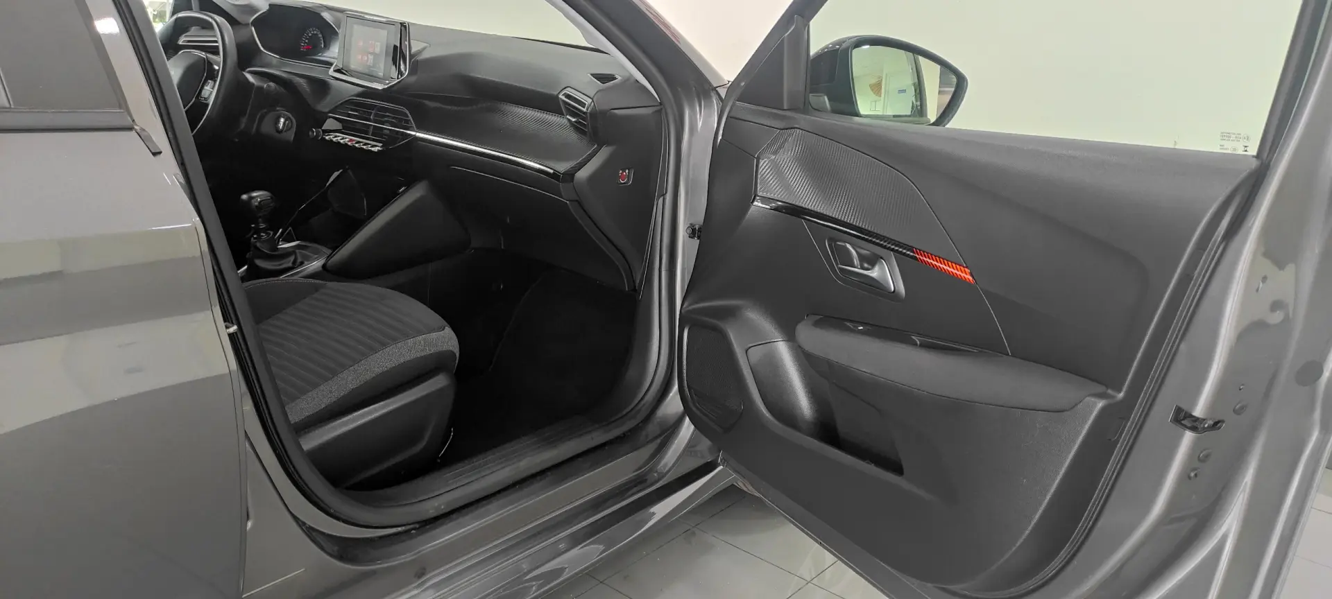 Peugeot 208 1.5 BlueHDi Active 22