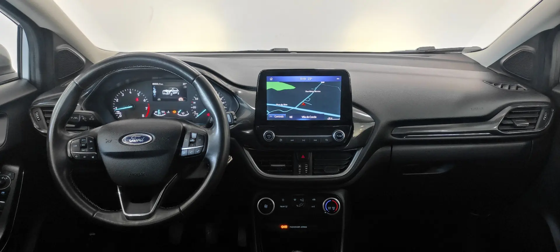 Ford Puma 1.0 EcoBoost MHEV Titanium Design 8