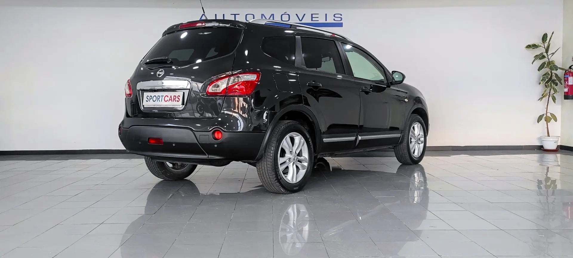 Nissan Qashqai +2 Outro 2