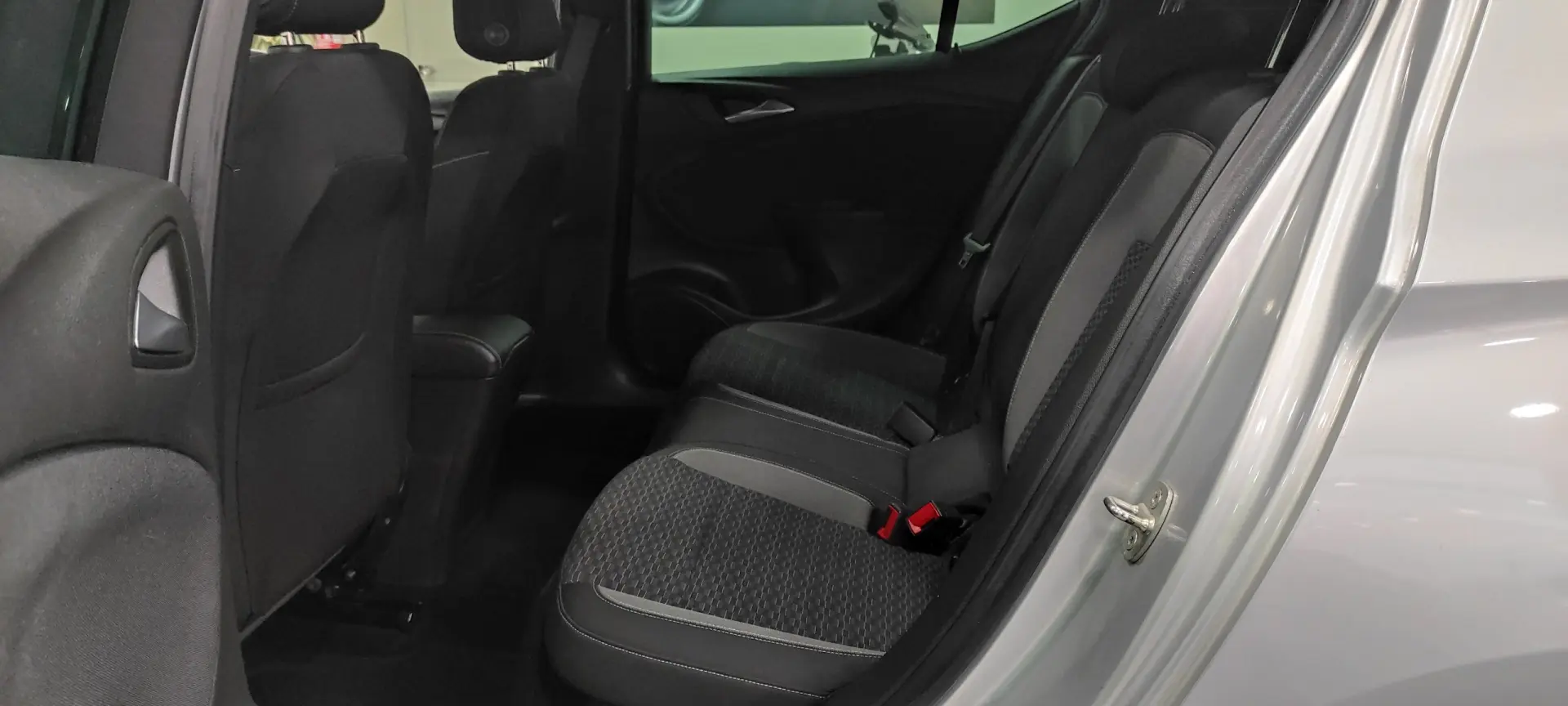 Opel Astra 1.2 Turbo 6