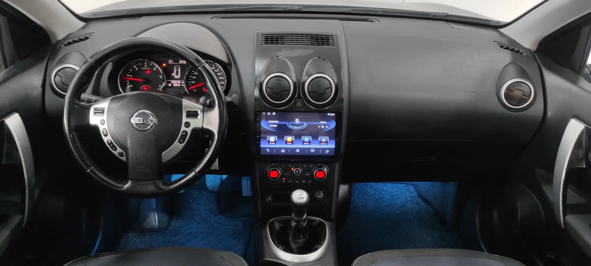 Nissan Qashqai +2 Outro 8