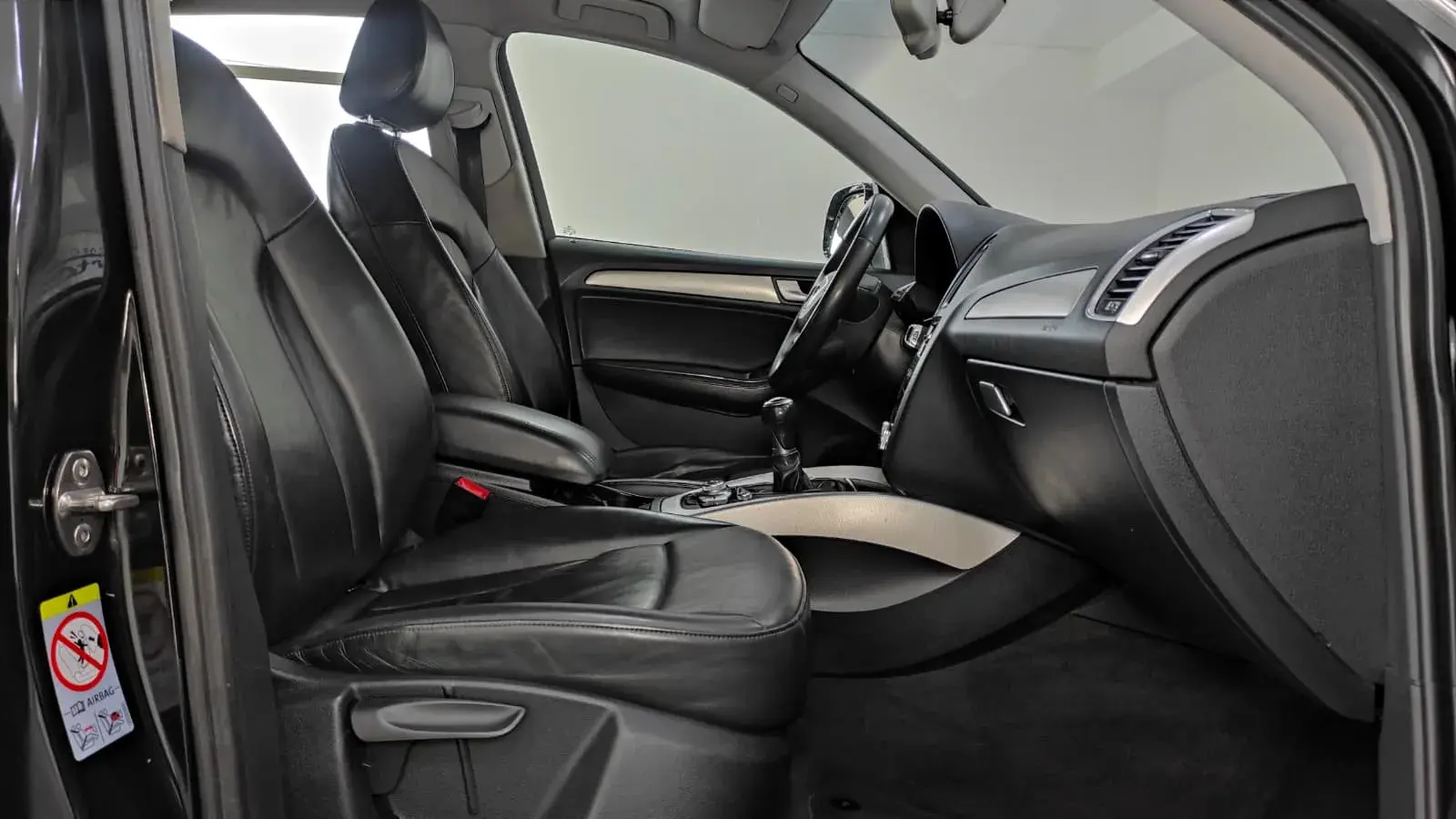 Audi Q5 2.0 TDi Sport 23