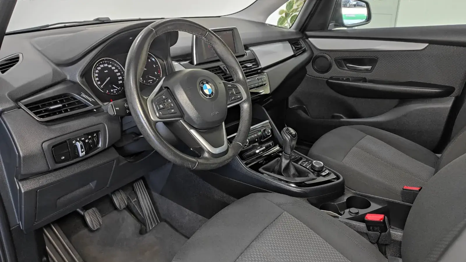 BMW 216 Active Tourer d Advantage 16