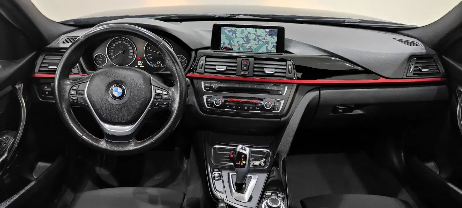 BMW 318 d Auto Line Sport 24