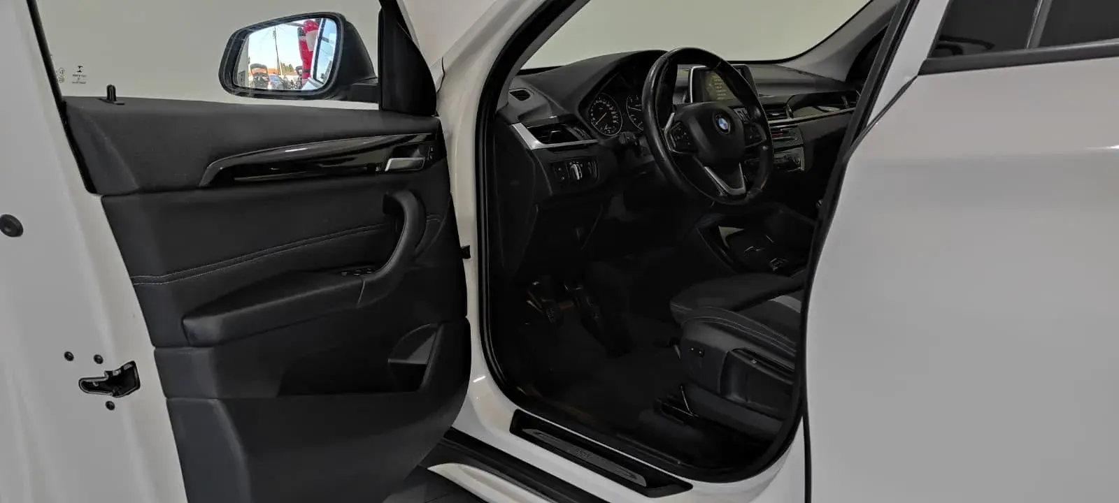 BMW X1 18 d sDrive Line Sport 15