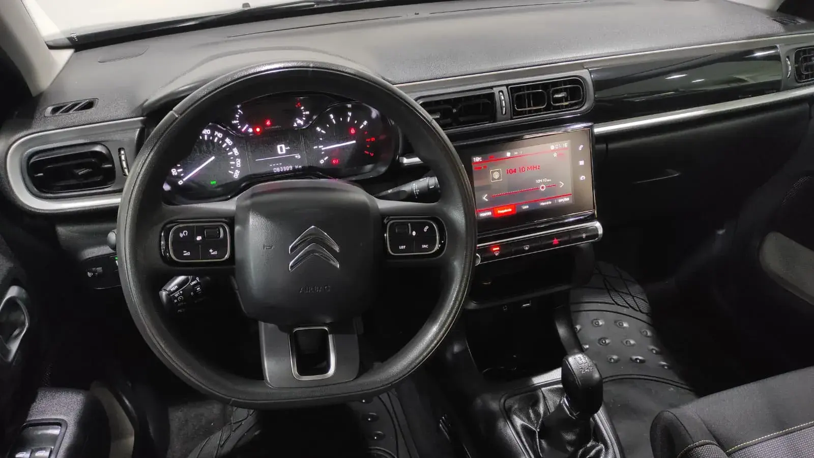 Citroën C3 1.2 PureTech Shine 9