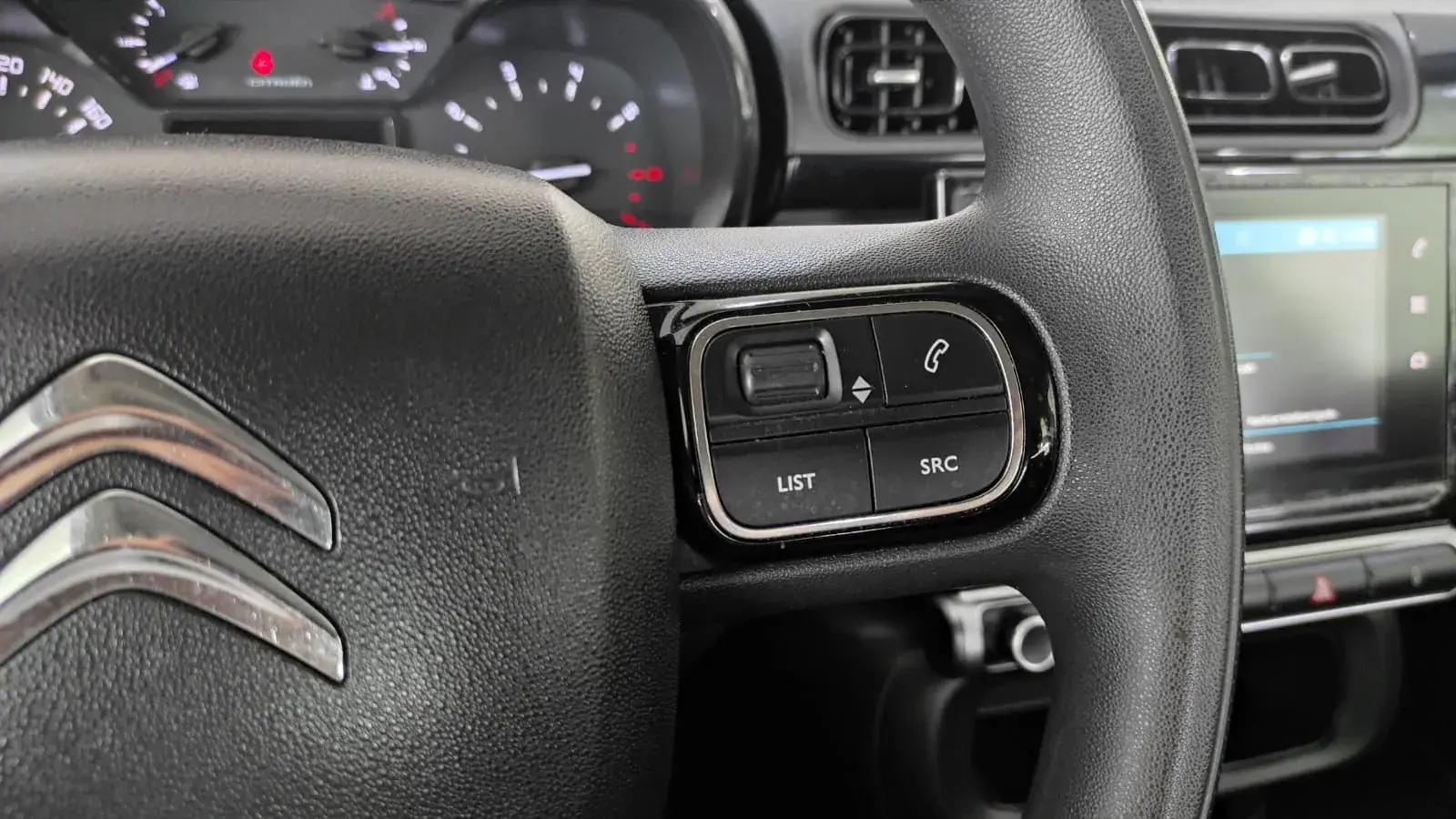 Citroën C3 1.2 PureTech Feel 37