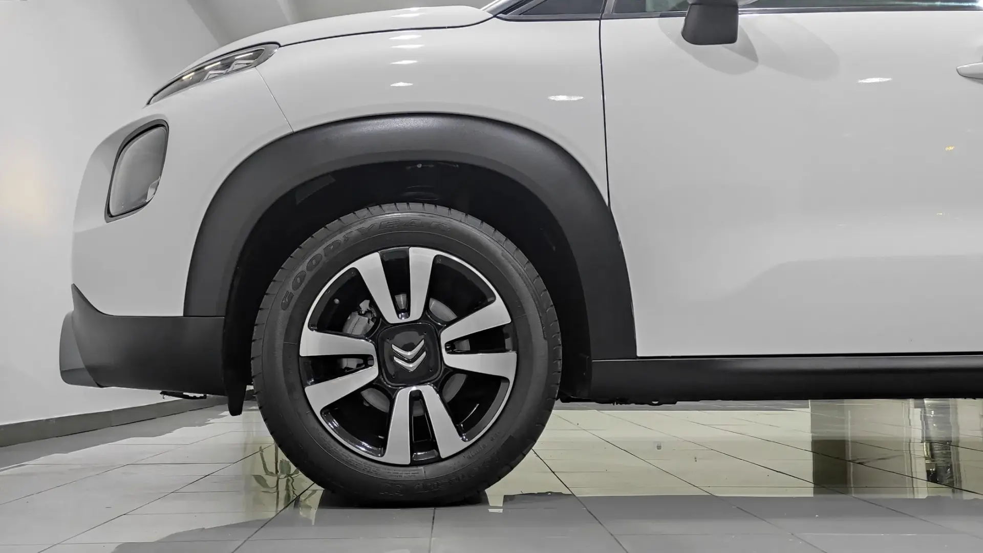 Citroën C3 Aircross 1.6 BlueHDi Shine 10