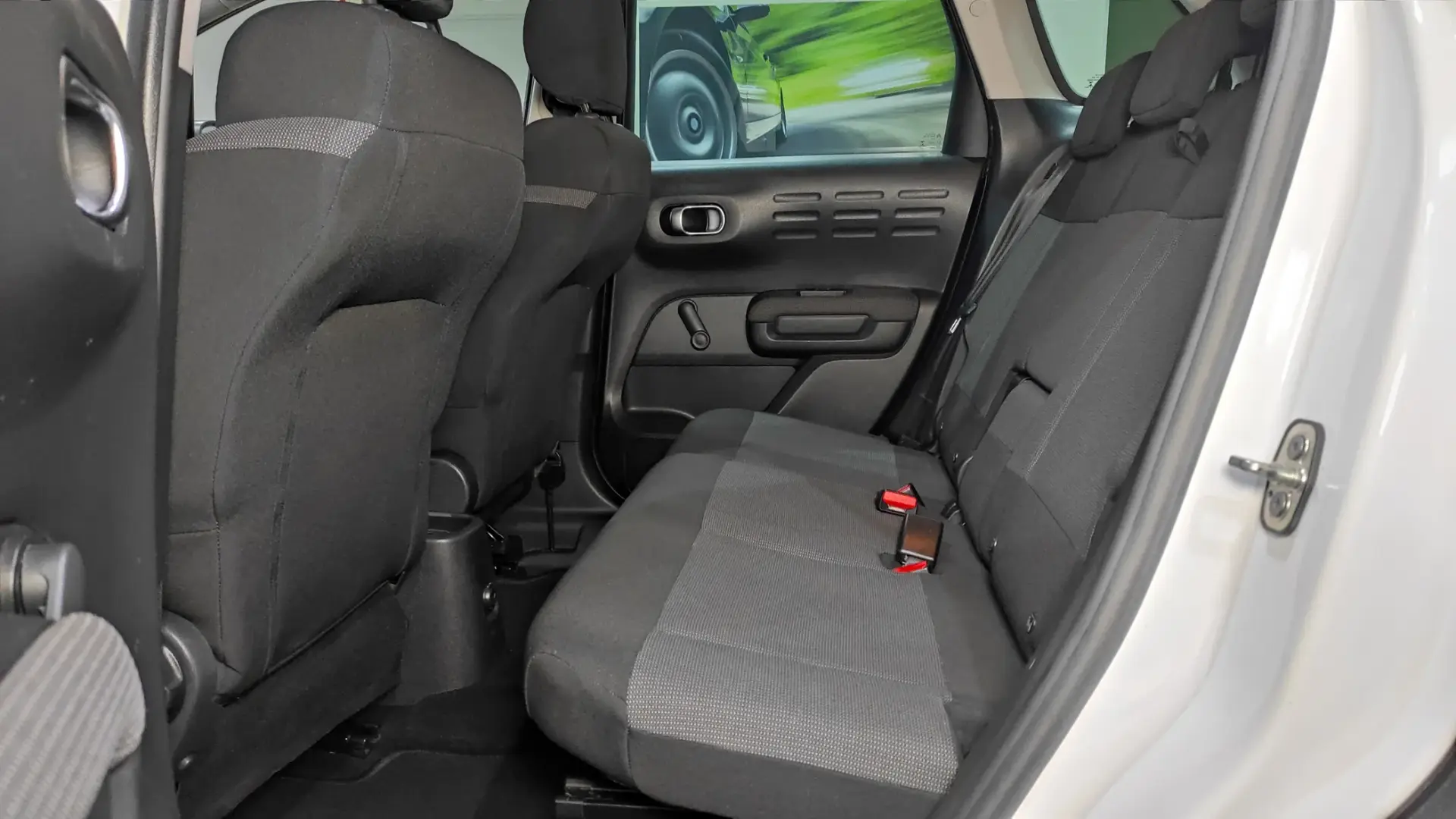 Citroën C3 Aircross 1.6 BlueHDi Shine 18