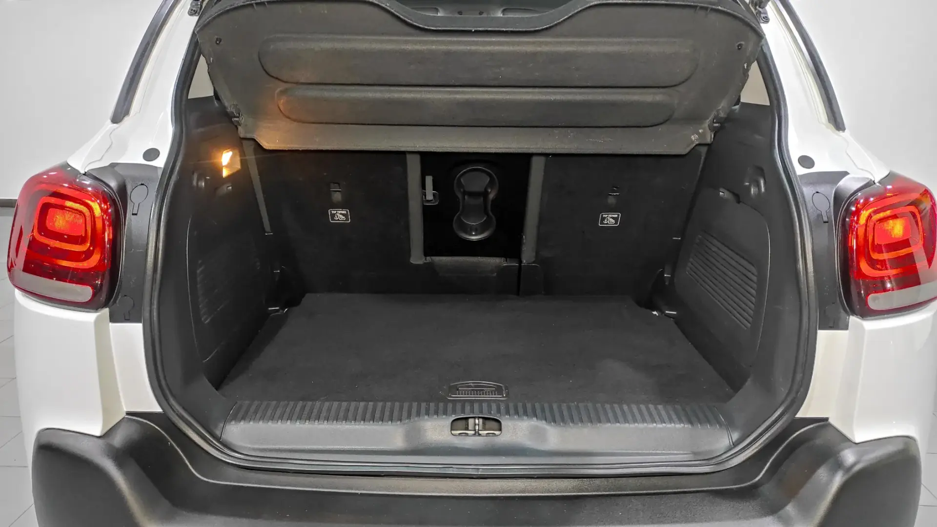 Citroën C3 Aircross 1.6 BlueHDi Shine 19